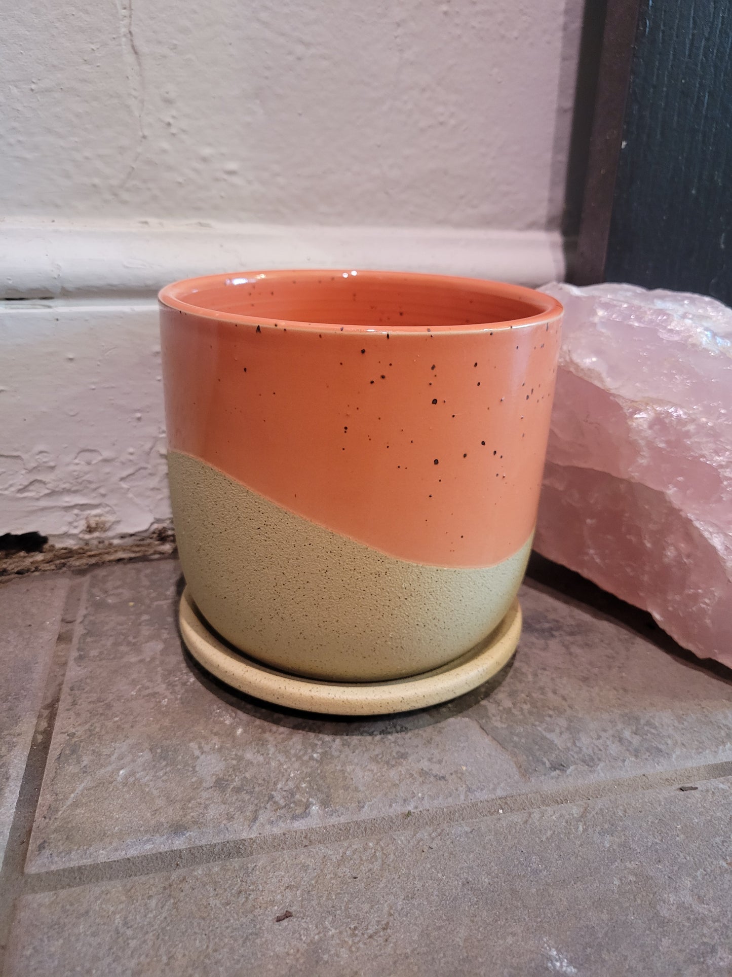 Maui w/Saucer Orange