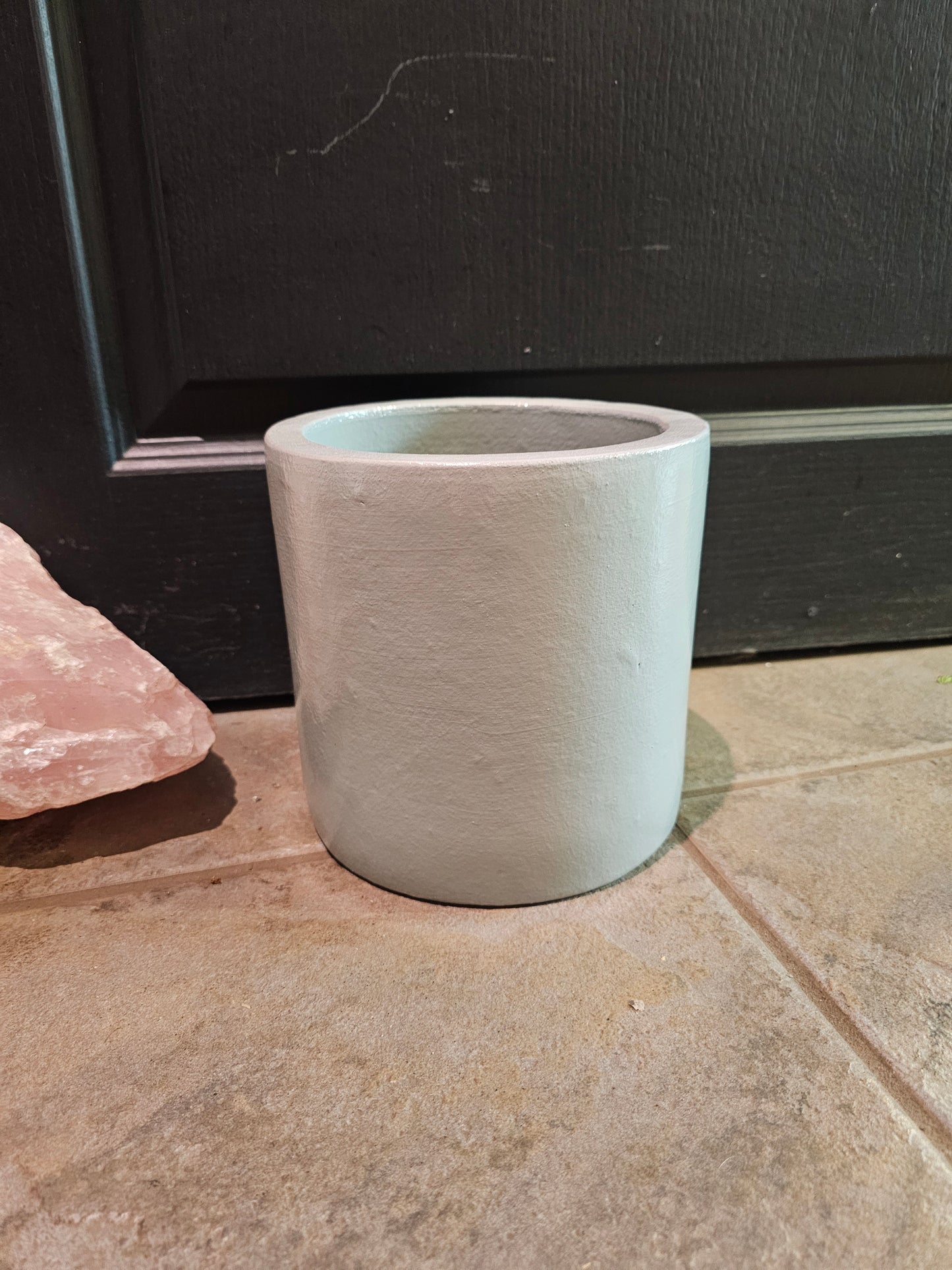 Gray Cylinder