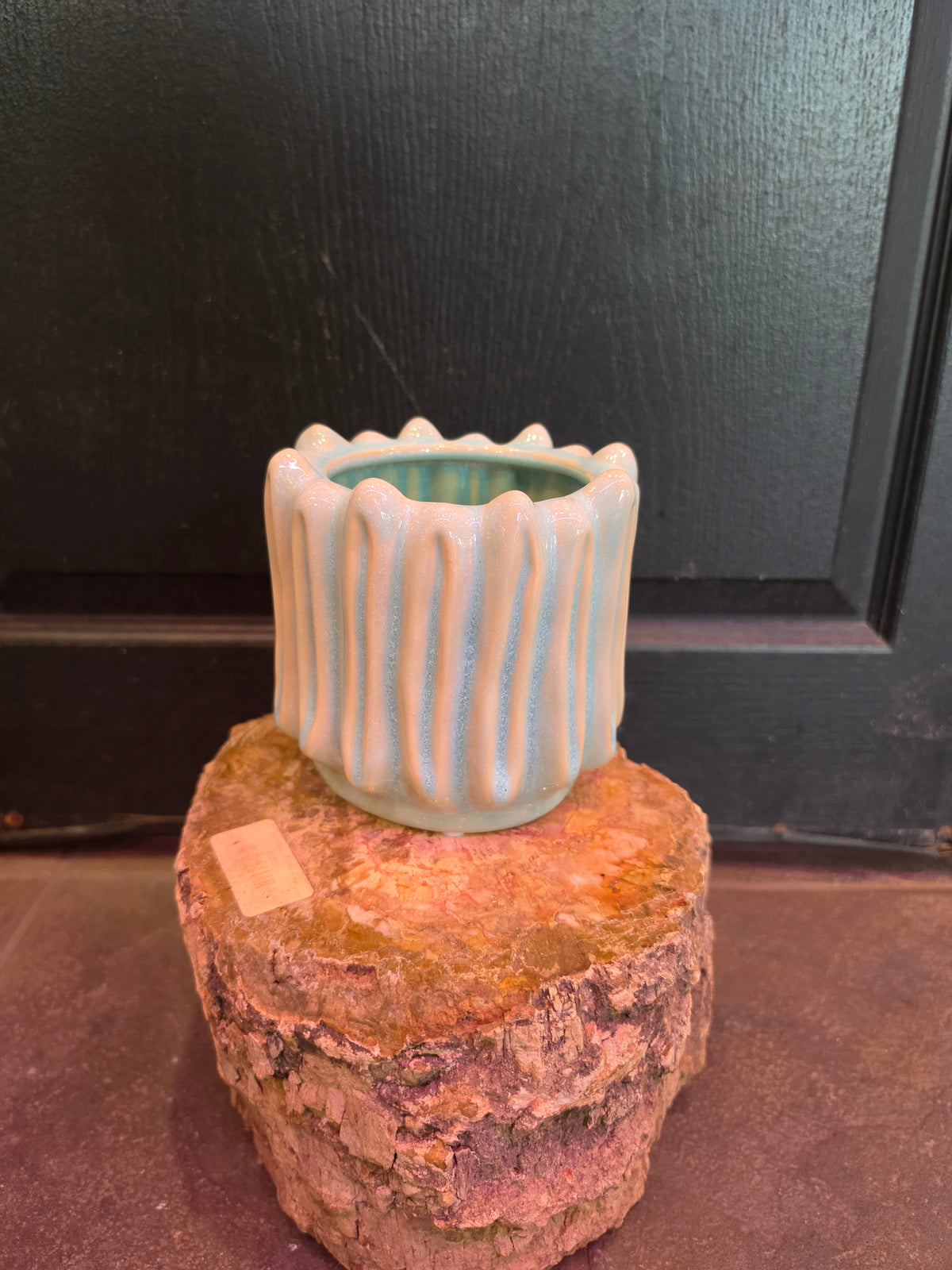 Hawthorne Planter
