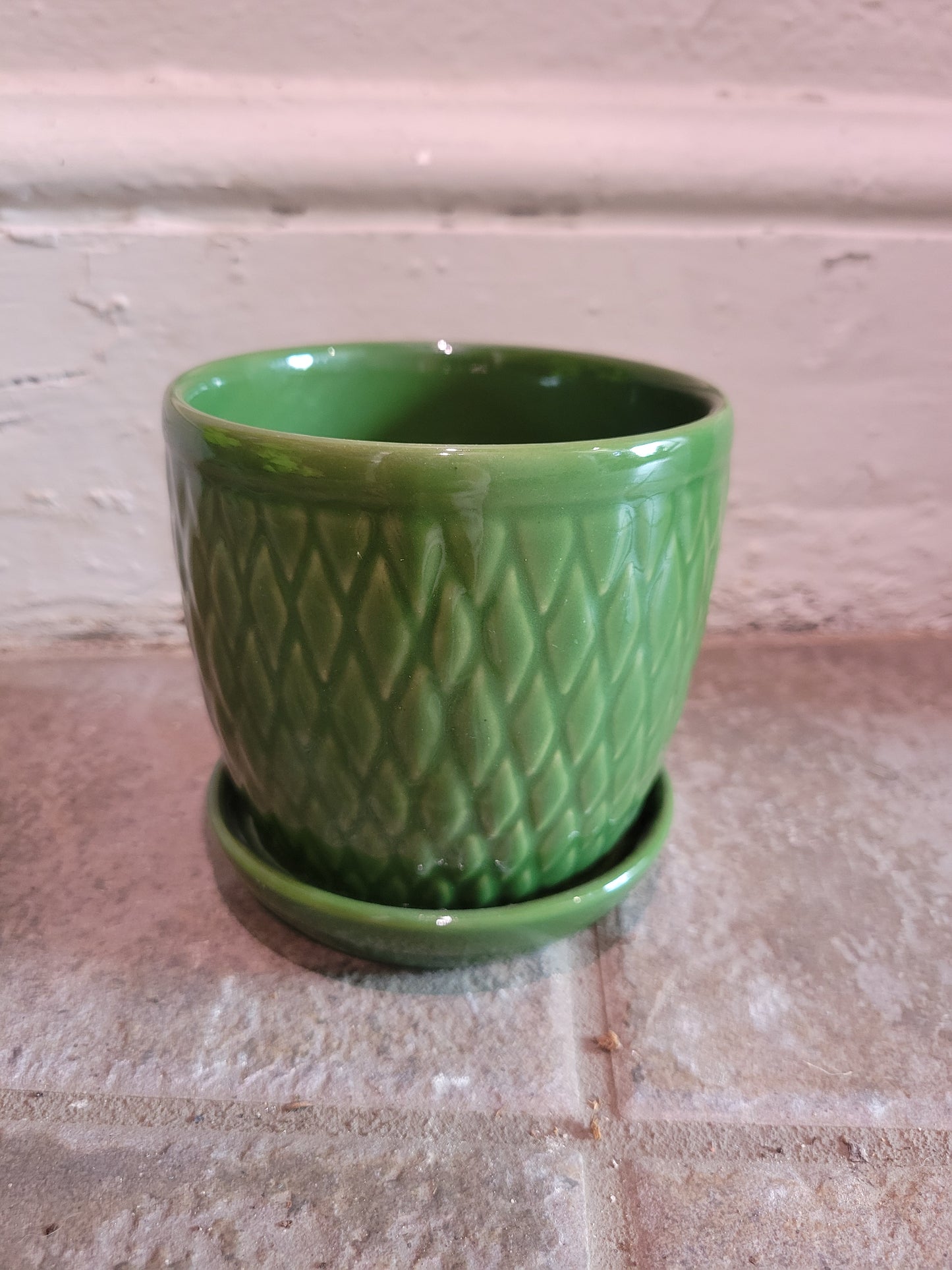 Quilted Bell w/ Saucer-Assorted Colors