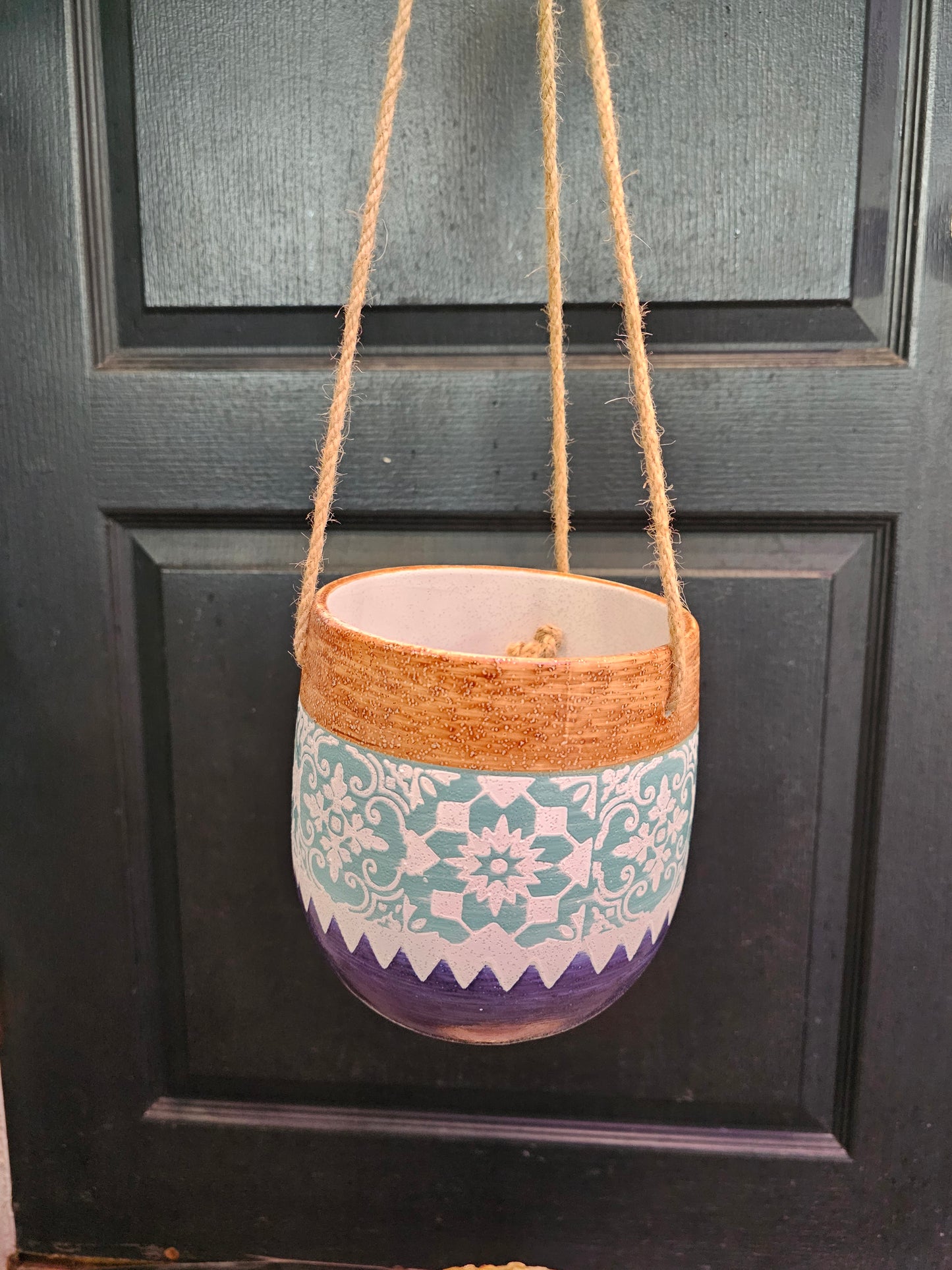 Aswan Hanging Pot