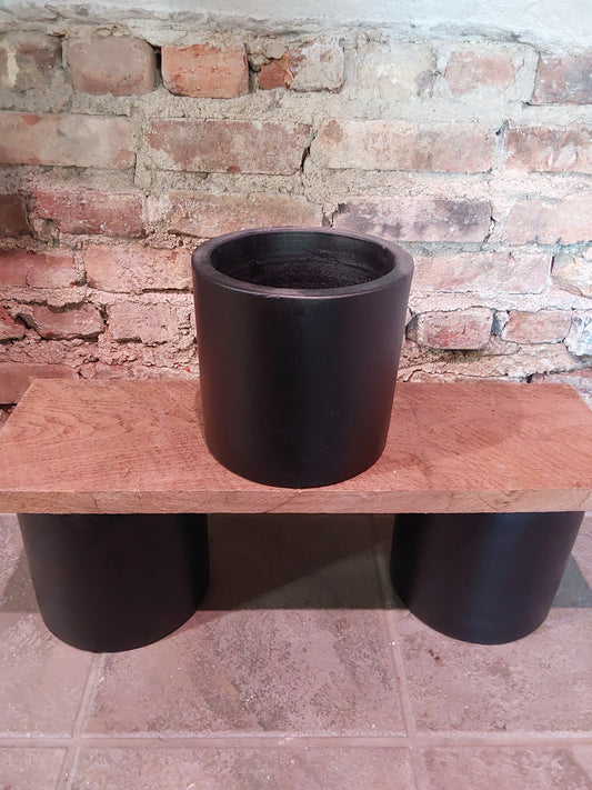 Cylinder-Matte Black
